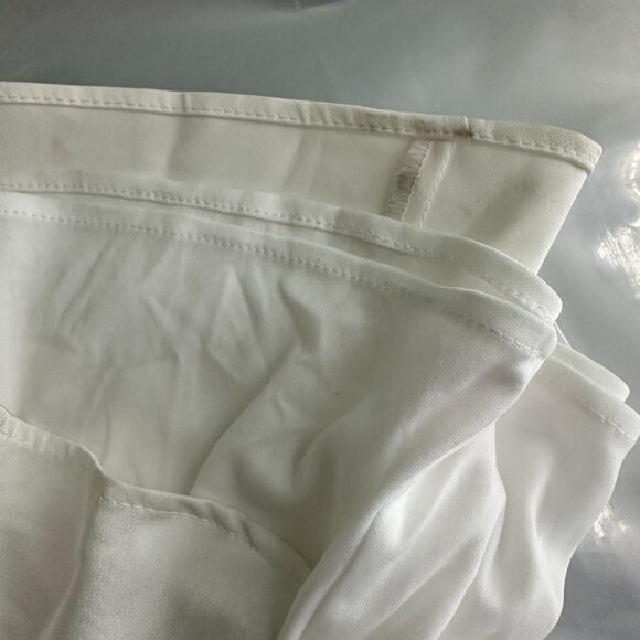 FLAW - Mac Duggal Sleeveless Crystal Scoop Neckline Column Gown White 10 #A0087 - Picture 10 of 13